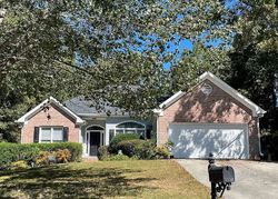 Pre-foreclosure in  BEECH HOLLOW CT Loganville, GA 30052