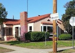 Pre-foreclosure in  E MONTECITO AVE Fresno, CA 93702