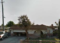 Pre-foreclosure in  S PECAN AVE Reedley, CA 93654