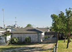Pre-foreclosure in  W LINCOLN AVE Fresno, CA 93706