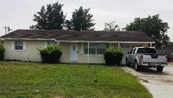 Pre-foreclosure in  DUSKIN AVE Orlando, FL 32839