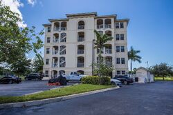 Pre-foreclosure in  PARK AVE UNIT 501 Marco Island, FL 34145