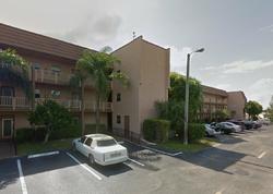 Pre-foreclosure in  SUNRISE LAKES BLVD  Fort Lauderdale, FL 33322