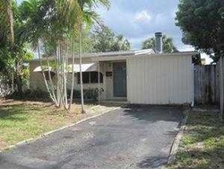 Pre-foreclosure in  NE 28TH ST Pompano Beach, FL 33064