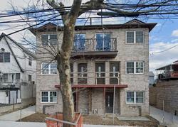 Pre-foreclosure in  YOUNG AVE Bronx, NY 10469