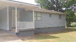 Pre-foreclosure in  EDGEWOOD ST Green Forest, AR 72638