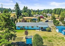 Pre-foreclosure in  CINNAMON LN SW Rochester, WA 98579