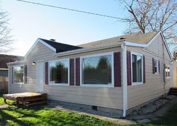 Pre-foreclosure in  S 6TH AVE Kelso, WA 98626