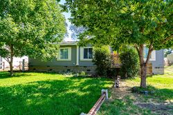 Pre-foreclosure in  9TH ST Benton City, WA 99320