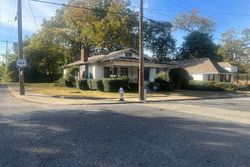 Pre-foreclosure in  GIVEN AVE Memphis, TN 38112