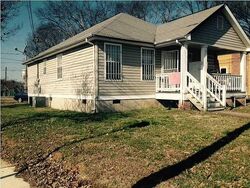 Pre-foreclosure in  PEACHTREE ST Chattanooga, TN 37404