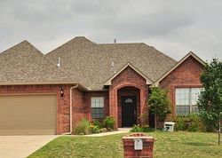 Pre-foreclosure in  KENSINGTON DR Oklahoma City, OK 73160