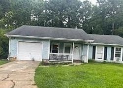Pre-foreclosure in  KEVIN CT Jacksonville, NC 28546