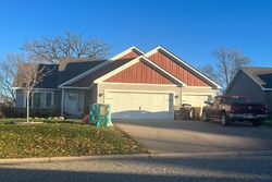 Pre-foreclosure in  VINE ST Jordan, MN 55352