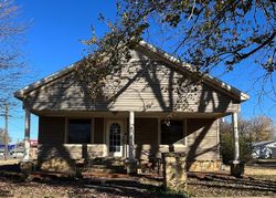 Pre-foreclosure in  W 4TH ST Cherryvale, KS 67335