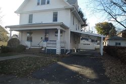 Pre-foreclosure in  PERSHING BLVD Clinton, IA 52732