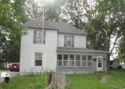 Pre-foreclosure Listing in N CHESTNUT ST EARL PARK, IN 47942