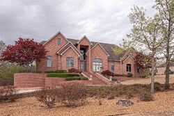 Pre-foreclosure in  RIDGEPOINTE DR Jonesboro, AR 72404