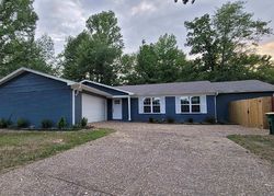 Pre-foreclosure in  TIMBERLAND DR Little Rock, AR 72204