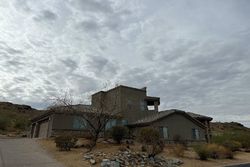 Pre-foreclosure in  E MELODY DR Phoenix, AZ 85042