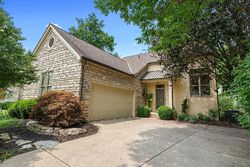 Pre-foreclosure in  WESTBURY WOODS CT Westerville, OH 43081