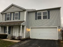 Pre-foreclosure in  CANAL HIGHLANDS BLVD Canal Winchester, OH 43110