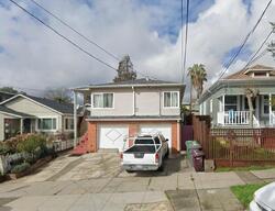 Pre-foreclosure in  RHODA AVE Oakland, CA 94602