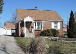 Pre-foreclosure in  CLEVELAND AVE Dayton, OH 45410