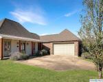 Pre-foreclosure in  ALICE LOUISE DR Greenwell Springs, LA 70739