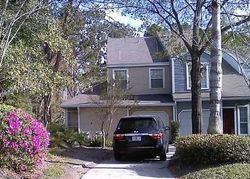 Pre-foreclosure in  MOORINGS DR Jacksonville, FL 32257