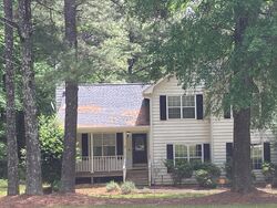  Lora Smith Rd, Newnan GA