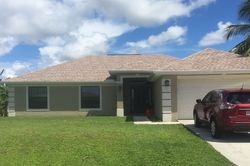 Pre-foreclosure in  SW 15TH PL Cape Coral, FL 33914