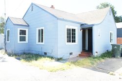 Pre-foreclosure in  RIO LINDA BLVD Sacramento, CA 95815