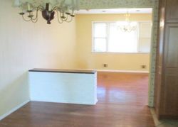 Pre-foreclosure in  EVERGREEN DR Brick, NJ 08723