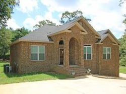 Pre-foreclosure in  OLD SOUTH WAY Fort Valley, GA 31030