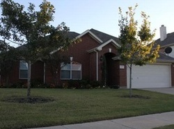 Pre-foreclosure in  FLEETWOOD COVE DR Grand Prairie, TX 75052