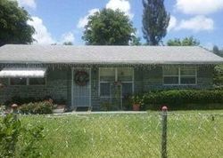 Pre-foreclosure in  CLOUSE RD West Palm Beach, FL 33417