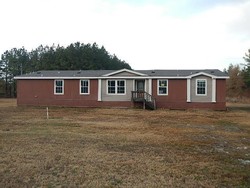 Pre-foreclosure Listing in SHANEE DR GLOSTER, LA 71030