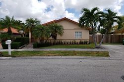 Pre-foreclosure in  SW 141ST TER Miami, FL 33196