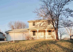 Pre-foreclosure in  W PRINCE VALIANT CT Mapleton, IL 61547