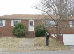 Pre-foreclosure in  GARLAND AVE Hopewell, VA 23860