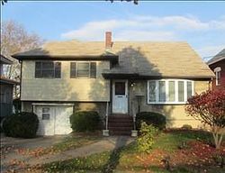 Pre-foreclosure Listing in EDGEWATER AVE RIDGEFIELD, NJ 07657