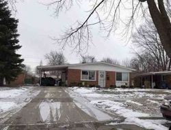 Pre-foreclosure in  MOULIN AVE Madison Heights, MI 48071