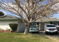 Pre-foreclosure in  W NORBERRY ST Lancaster, CA 93534