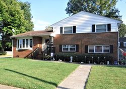 Pre-foreclosure in  HEUTTE DR Norfolk, VA 23518