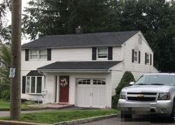 Pre-foreclosure in  W SADDLE RIVER RD Waldwick, NJ 07463