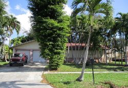 Pre-foreclosure in  PINEHURST DR West Palm Beach, FL 33407