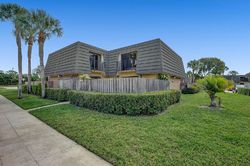 Pre-foreclosure in  45TH WAY West Palm Beach, FL 33407