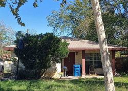 Pre-foreclosure Listing in RUTH ST KERRVILLE, TX 78028