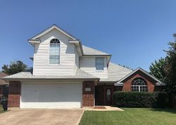 Pre-foreclosure in  CASCADE CT Fort Worth, TX 76137